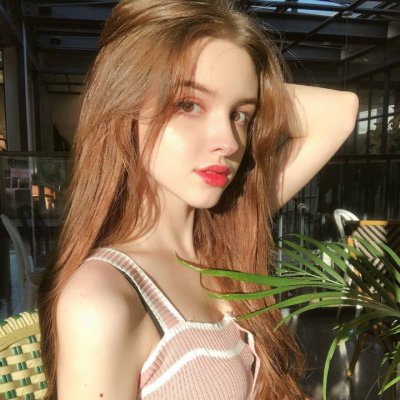 6686体育金牌作者Lilly